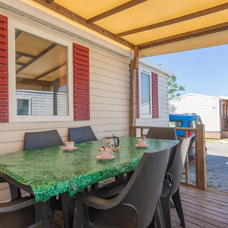 Mobile Le Montourey 81 Дом отдыха