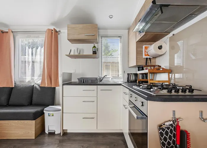 Mobile Le Montourey 81