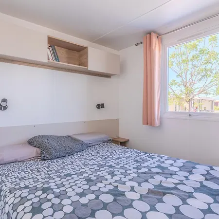 Hébergement de vacances Mobile Le Montourey 81 Fréjus